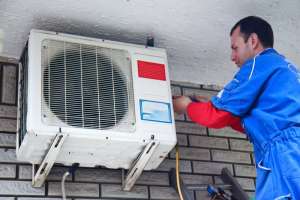 24/7 and Emergency HVAC Near Alta Loma, TX | Air Conidtioning and Heating Contractors